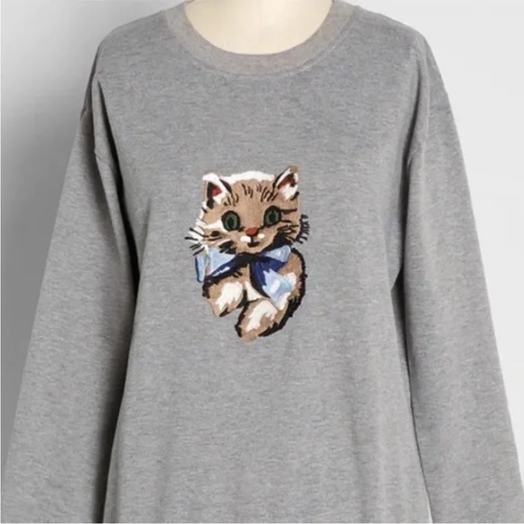 NWT Kitschy Kitty Embroidered Sweatshirt Size Small - Picture 1 of 15